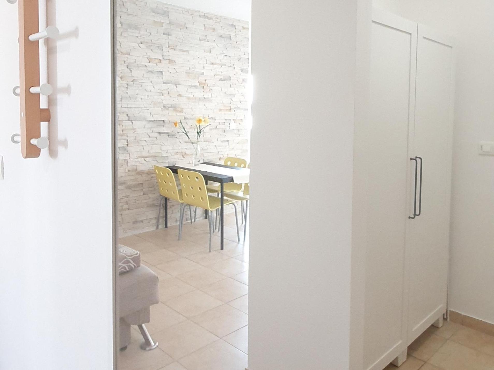 - Pine Diklo Apartment *